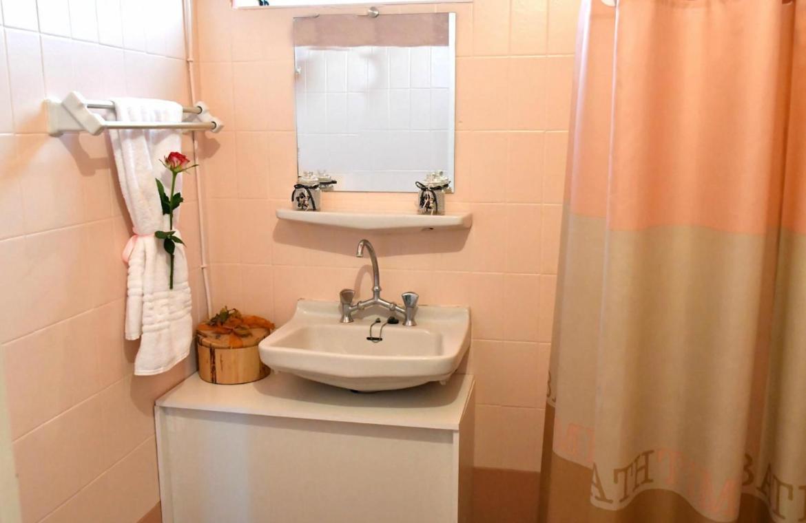 Konstantinos Apartments 托隆 外观 照片